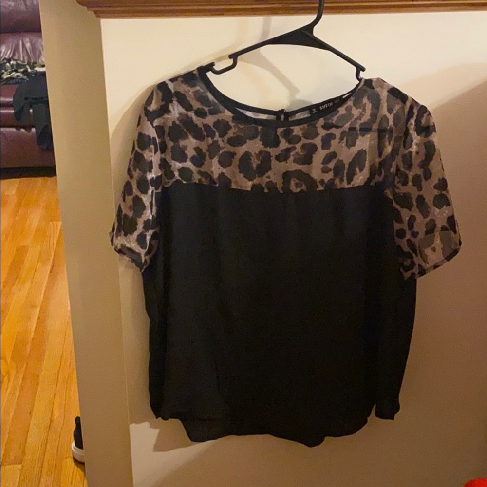 XL Black and Leopard Shirt